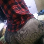 l_moon98 Profile Picture